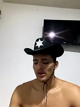 Snapshot of Smith_Fitness chatting on November 10, 2025, 12:04 am Smith Fitness online show from November 10, 2025, 12:04 am