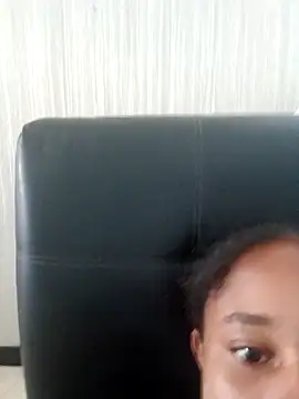 Snapshot of MoniqueMulberry chatting on November 4, 2025, 7:17 pm MoniqueMulberry online show from November 4, 2025, 7:17 pm