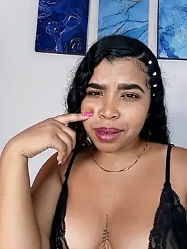 Snapshot of MadissonRizz chatting on October 24, 2025, 1:32 pm MadissonRizz online show from October 24, 2025, 1:32 pm