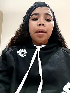 Snapshot of MadissonRizz chatting on November 14, 2025, 1:09 am MadissonRizz online show from November 14, 2025, 1:09 am