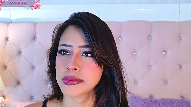 CaterinaRomano online show from February 5, 2026, 2:24 pm