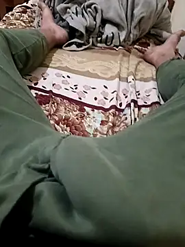 Snapshot of anis3g4 chatting on January 16, 2026, 12:42 pm anis3g4 online show from January 16, 2026, 12:42 pm