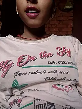 Yatiksha Beby online show from November 19, 2025, 7:30 am