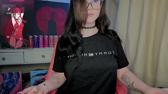 hornyprincess19 online show from April 10, 2026, 1:18 pm