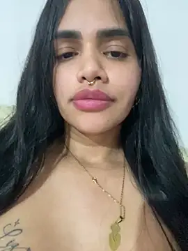 Snapshot of danilyns chatting on September 28, 2025, 8:38 pm danilyns online show from September 28, 2025, 8:38 pm