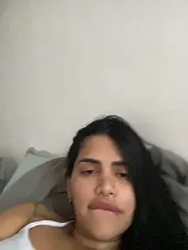 Snapshot of danilyns chatting on September 15, 2025, 3:45 pm danilyns online show from September 15, 2025, 3:45 pm