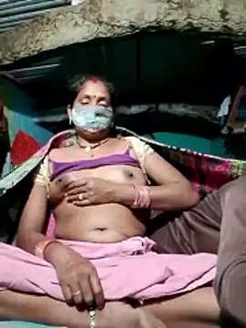 CUTE-004 online show from November 27, 2025, 4:40 pm