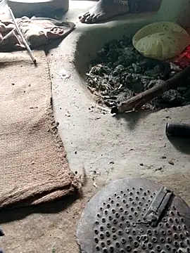 Snapshot of CUTE-004 chatting on January 6, 2026, 5:55 am CUTE-004 online show from January 6, 2026, 5:55 am