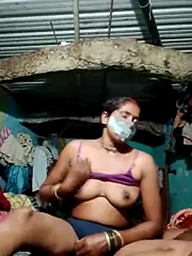 CUTE-004 online show from October 26, 2025, 3:23 pm