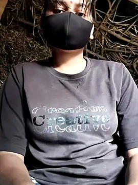 Snapshot of Janvi_Jaitly chatting on December 2, 2025, 3:52 am Janvi Jaitly online show from December 2, 2025, 3:52 am