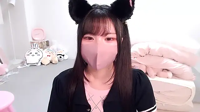 moka-neko online show from September 28, 2025, 12:01 pm