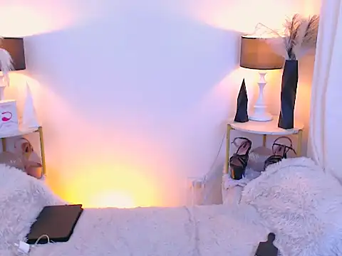 Alluring Carmela online show from February 22, 2026, 6:20 pm