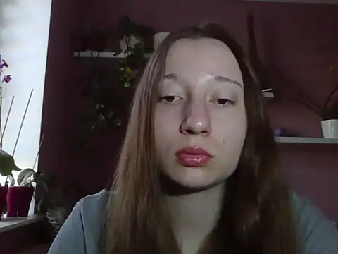 Snapshot of LindaPretty chatting on September 15, 2025, 6:25 am LindaPretty online show from September 15, 2025, 6:25 am