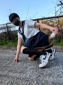 Snapshot of shin_brief chatting on April 11, 2026, 7:05 am shin brief online show from April 11, 2026, 7:05 am