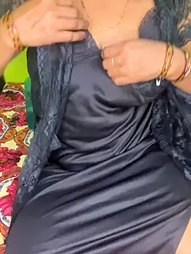 Snapshot of Sexyhotcouples22 chatting on November 26, 2025, 6:30 pm Sexyhotcouples22 online show from November 26, 2025, 6:30 pm