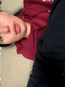 Snapshot of ksenia123 chatting on October 23, 2025, 11:42 am ksenia123 online show from October 23, 2025, 11:42 am