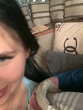 Snapshot of ksenia123 chatting on October 1, 2025, 5:34 am ksenia123 online show from October 1, 2025, 5:34 am