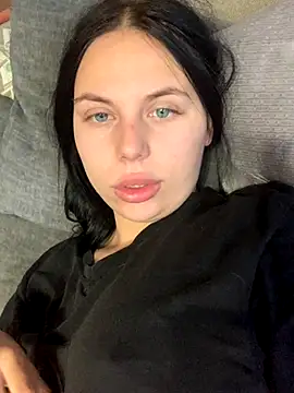 Snapshot of ksenia123 chatting on November 8, 2025, 7:45 am ksenia123 online show from November 8, 2025, 7:45 am