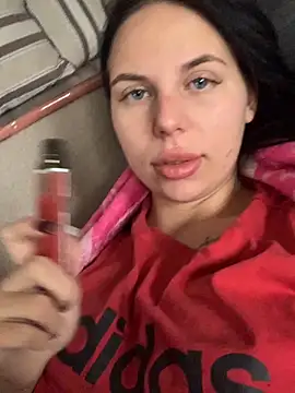 Snapshot of ksenia123 chatting on November 1, 2025, 7:13 am ksenia123 online show from November 1, 2025, 7:13 am