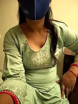 Snapshot of your_favourite_bhabhi chatting on November 15, 2025, 5:55 am your favourite bhabhi online show from November 15, 2025, 5:55 am