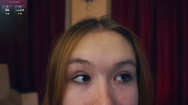 Snapshot of ShariTietge chatting on December 14, 2025, 9:09 pm ShariTietge online show from December 14, 2025, 9:09 pm