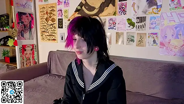 Snapshot of KandraCruser chatting on May 24, 2026, 8:09 pm KandraCruser online show from May 24, 2026, 8:09 pm