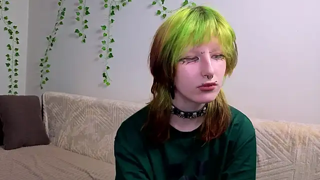 KandraCruser online show from September 22, 2025, 8:04 pm