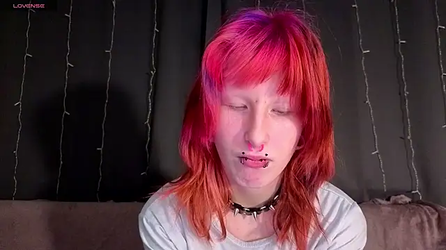 Snapshot of KandraCruser chatting on February 16, 2026, 8:07 pm KandraCruser online show from February 16, 2026, 8:07 pm