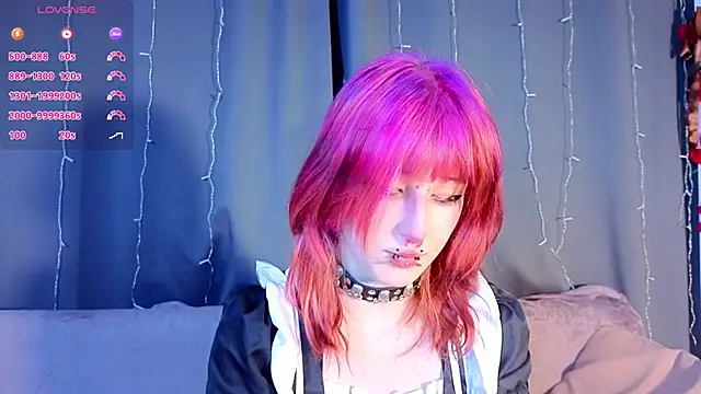 Snapshot of KandraCruser chatting on February 19, 2026, 8:39 pm KandraCruser online show from February 19, 2026, 8:39 pm