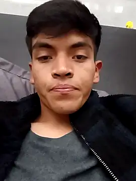 DavidVergagigante420 online show from November 4, 2025, 5:55 am