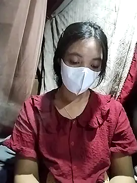 Thuhien20 online show from August 3, 2026, 12:33 pm