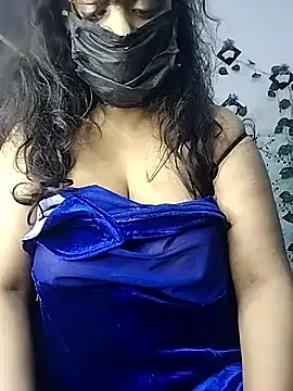 aliyaa9900 online show from October 27, 2025, 12:33 am