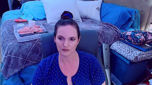 ninajaymes online show from February 23, 2026, 10:43 pm