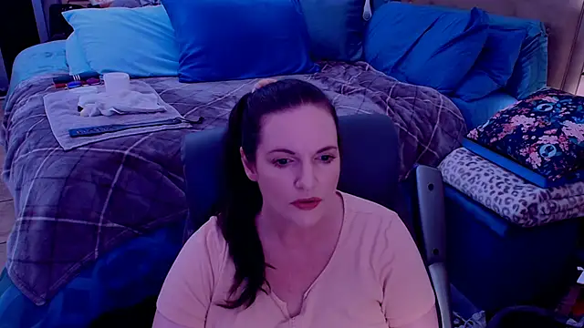 Snapshot of ninajaymes chatting on May 7, 2026, 10:24 pm ninajaymes online show from May 7, 2026, 10:24 pm