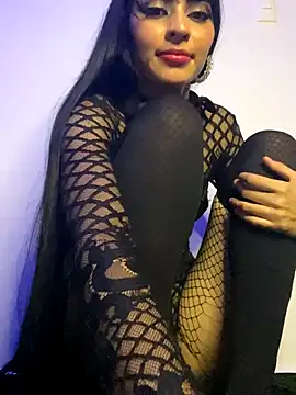 Snapshot of Daisys_Fun chatting on October 31, 2025, 8:22 am Daisys Fun online show from October 31, 2025, 8:22 am