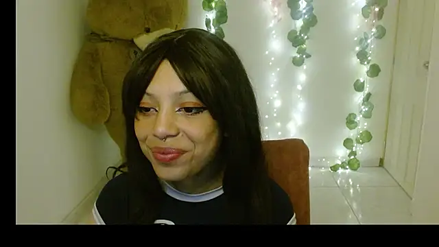 EIVIY1609 online show from September 27, 2025, 2:01 pm