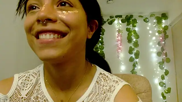 EIVIY1609 online show from October 29, 2025, 2:05 pm