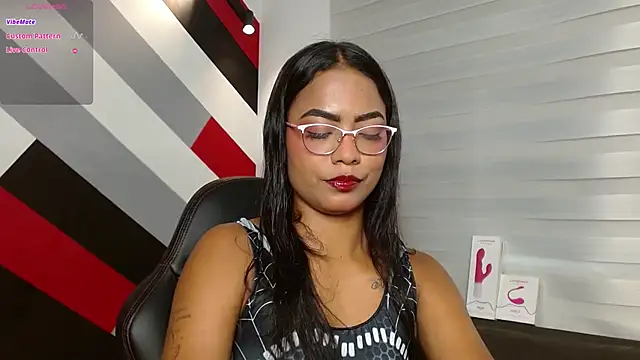 Chloe Brown3 online show from September 26, 2025, 6:48 pm