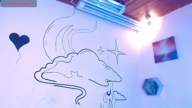 Trinity Knox online show from December 3, 2025, 3:11 pm