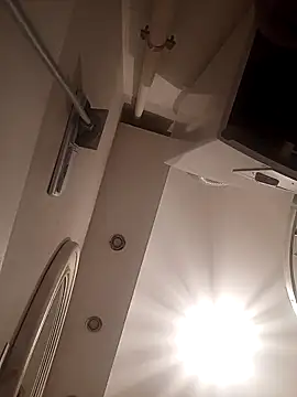 NiceBadgera online show from December 19, 2025, 7:22 am