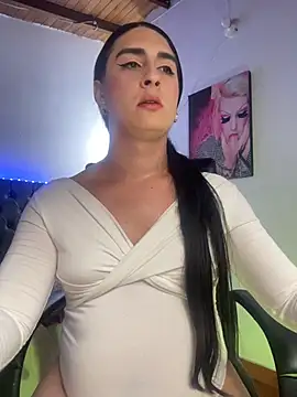Snapshot of lola_diez chatting on June 6, 2026, 8:03 pm lola diez online show from June 6, 2026, 8:03 pm
