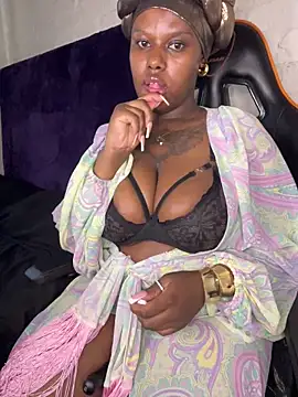 Snapshot of QUEEN_NOBUHLE_777 chatting on February 1, 2026, 10:57 am QUEEN NOBUHLE 777 online show from February 1, 2026, 10:57 am