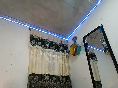 Snapshot of Axel_rousex chatting on September 26, 2025, 9:43 pm Axel rousex online show from September 26, 2025, 9:43 pm