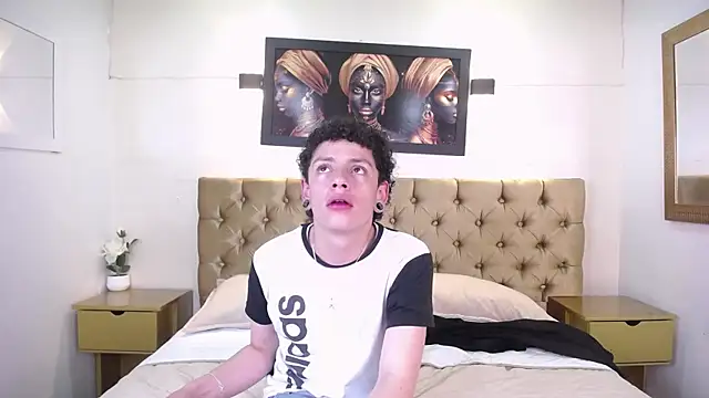 Snapshot of Axel_rousex chatting on September 10, 2025, 9:58 pm Axel rousex online show from September 10, 2025, 9:58 pm