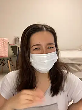 NATSUMI00 online show from October 21, 2025, 5:40 am