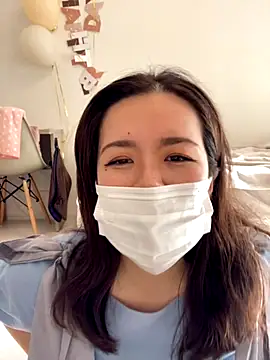 NATSUMI00 online show from October 9, 2025, 5:41 am