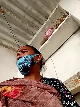 Snapshot of Sharmili_xx chatting on December 18, 2025, 8:52 am Sharmili xx online show from December 18, 2025, 8:52 am