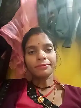 Snapshot of Punam_jindal chatting on October 17, 2025, 10:18 am Punam jindal online show from October 17, 2025, 10:18 am