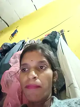 Snapshot of Punam_jindal chatting on November 15, 2025, 4:05 am Punam jindal online show from November 15, 2025, 4:05 am