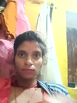 Snapshot of Punam_jindal chatting on November 3, 2025, 3:45 am Punam jindal online show from November 3, 2025, 3:45 am